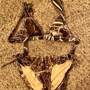 Camo bikini size medium